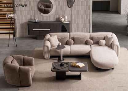LEGAS CORNER