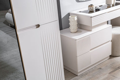 PETRA BEDROOM SET