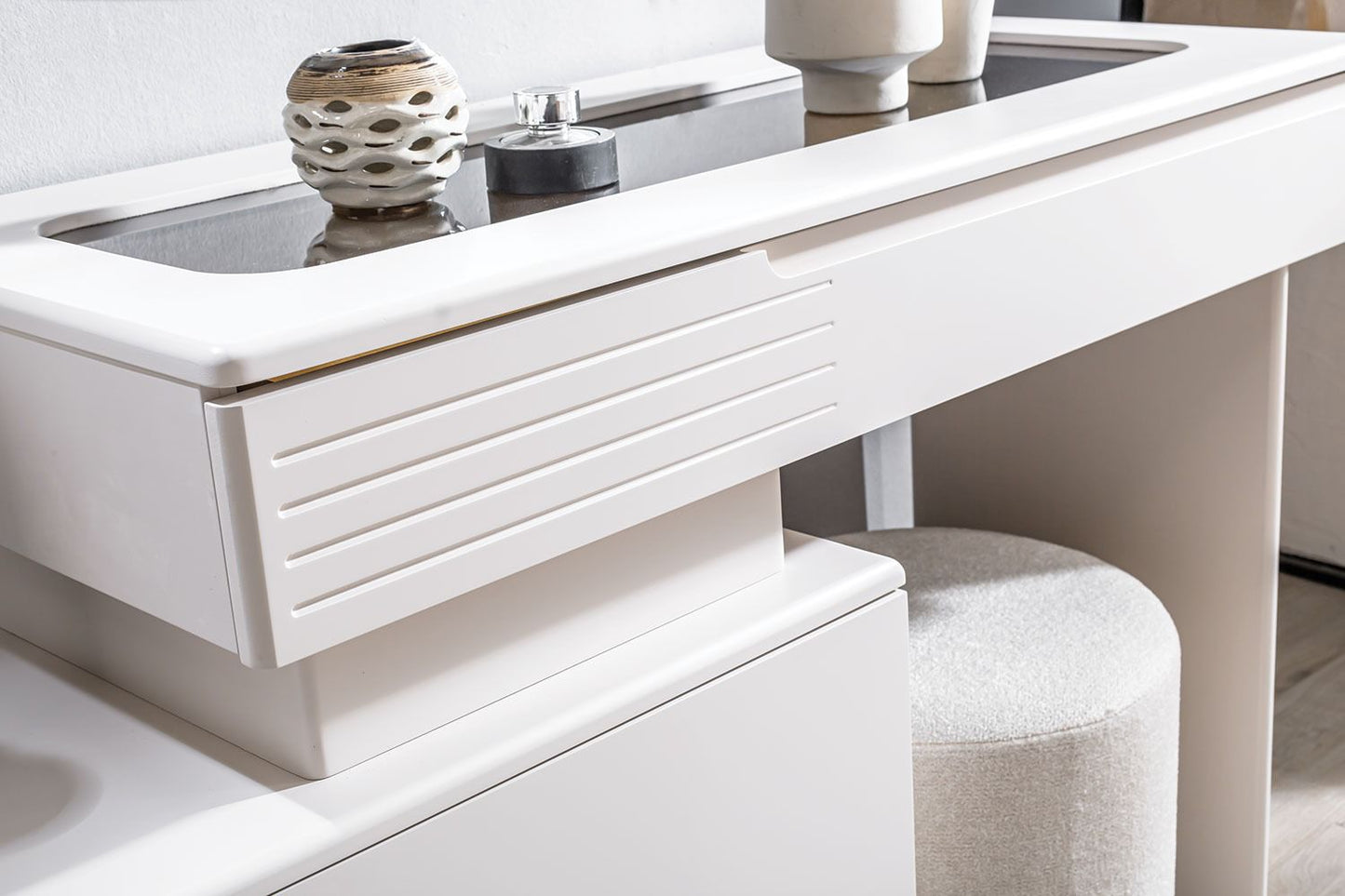 PETRA BEDROOM SET